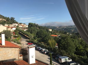 探索昆塔乡村精品饭店 位于Oliveira do Hospital的溪畔隐逸之所